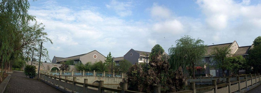 安仁中學(xué)地址在哪里？