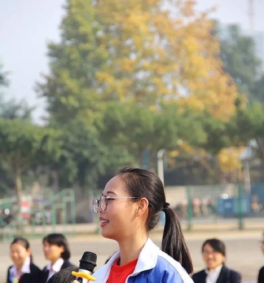 資陽(yáng)外國(guó)語(yǔ)學(xué)校怎么樣、好不好？